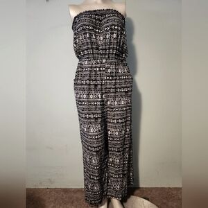 Triple pattern sleeveless romper (with pockets!)